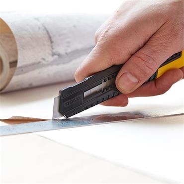 STANLEY 0-10-151 18mm SM Snap Off Blade Knife