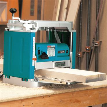 Makita 2012NB 240 Volt Portable Thickness Planer