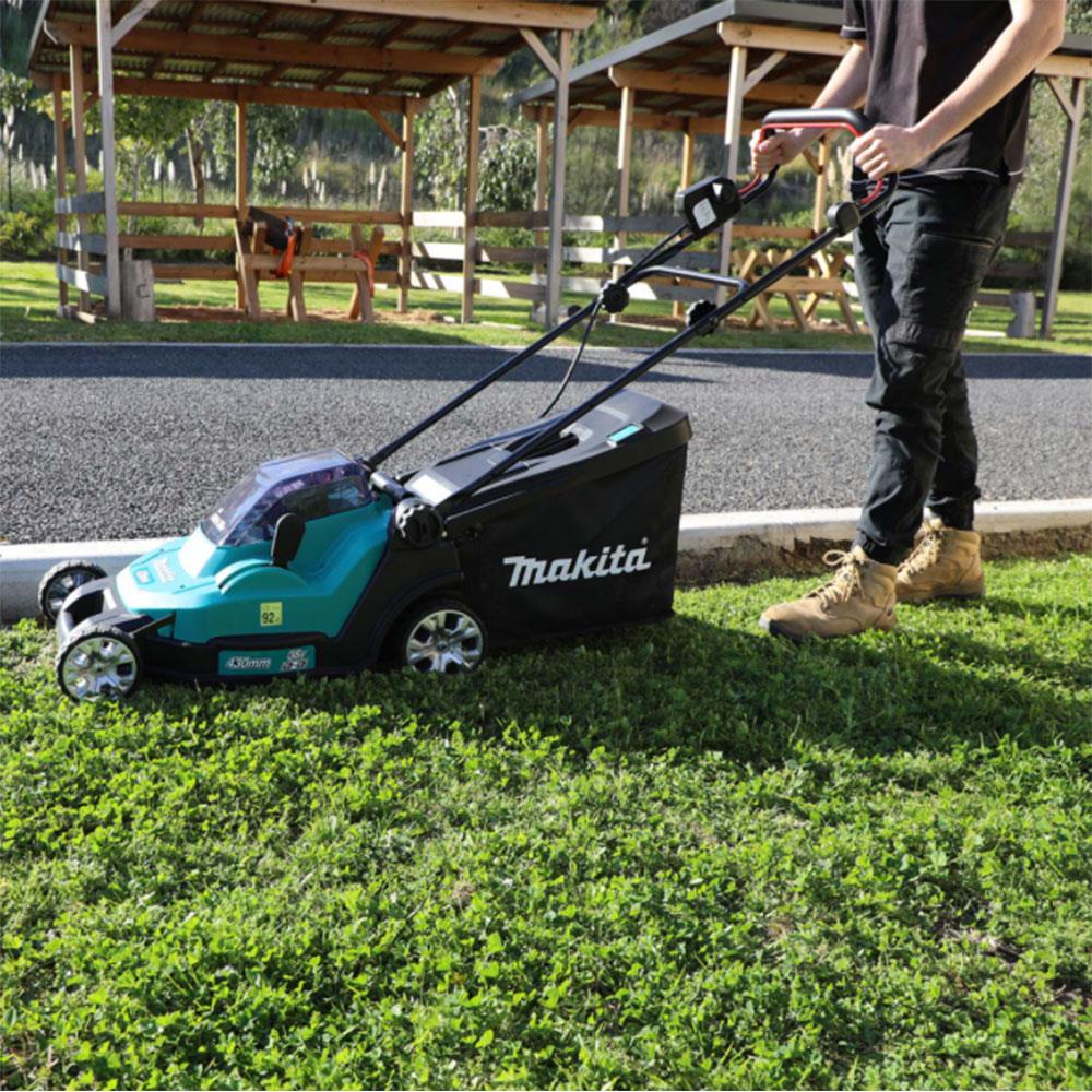 MAKITA DLM432CT2 36V (18v x 2) 5.0Ah Liion Battery Cordless 430mm