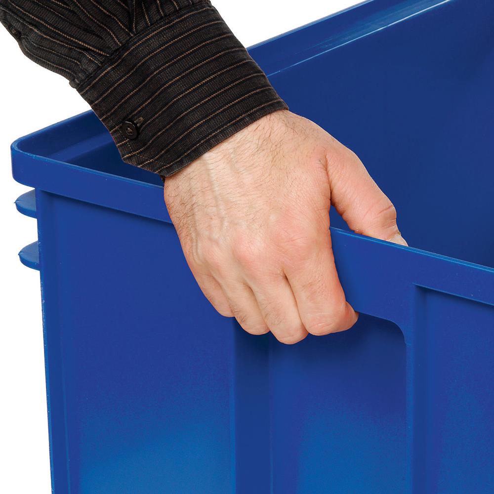 Quantum Storage 648 x 425 x 279mm Magnum Plastic Stackable Storage Bin