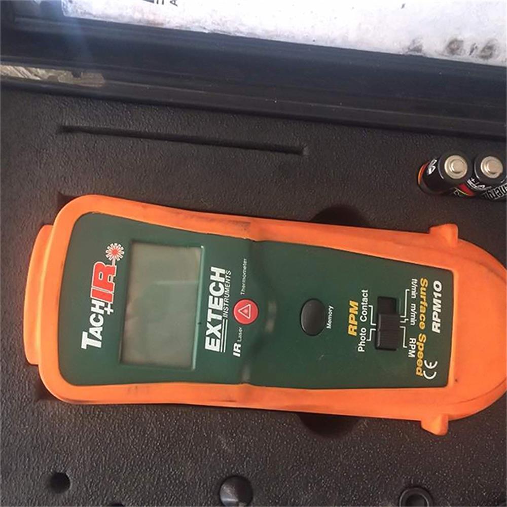 Extech RPM10 Photo/Contact Tachometer with Builtin InfraRed